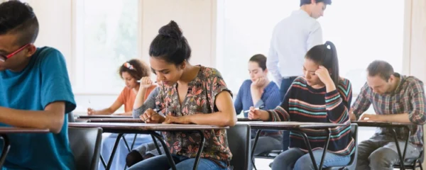 élèves à l'épreuve avec des exercices pratiques adaptés à tous les niveaux